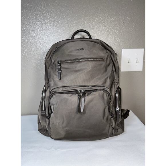 Tumi Voyageur Carson Backpack Taupe Leather Trim Laptop Travel Lightweight Bag - Picture 1 of 15